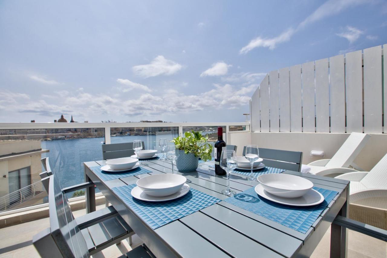 Sliema Duplex Penthouse With Sea Views & Private Terrace By Shortletsmaltaアパートメント エクステリア 写真