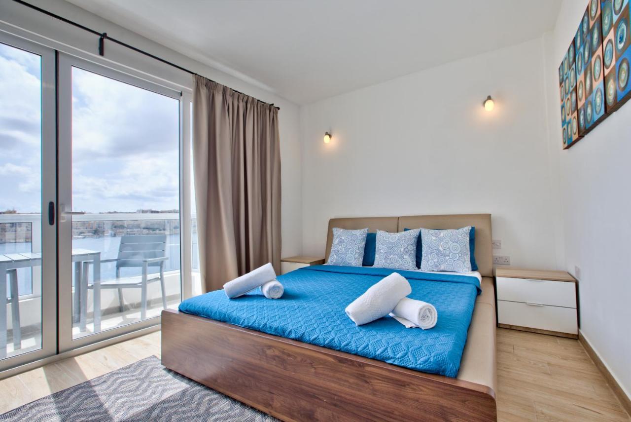 Sliema Duplex Penthouse With Sea Views & Private Terrace By Shortletsmaltaアパートメント エクステリア 写真